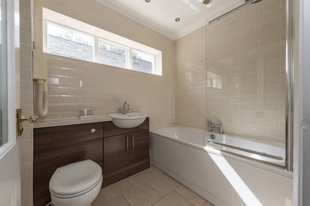 Statham Lodge Hotel