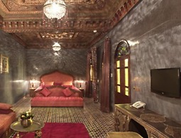Riad Mumtaz Mahal