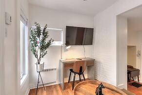Apartment & Studio