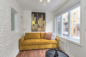 Apartment & Studio