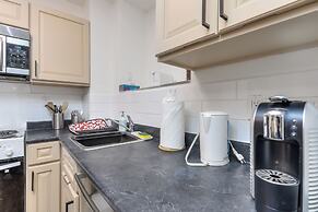 Apartment & Studio