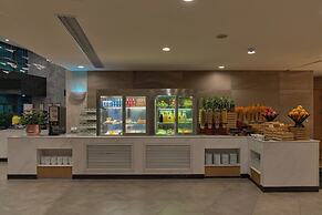 Hyatt House Shenzhen Airport