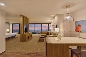 Hyatt House Shenzhen Airport