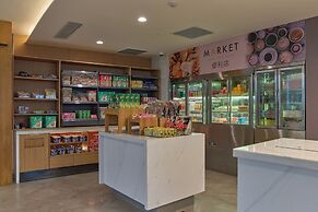 Hyatt House Shenzhen Airport