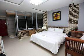 Opera 21 Hotel