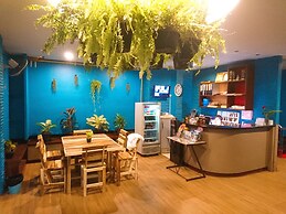 BGW Phuket - Hostel