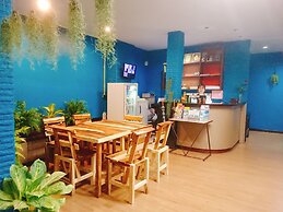 BGW Phuket - Hostel