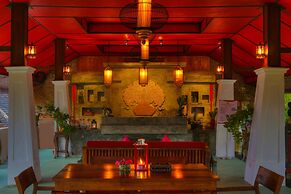 E-outfitting Pai Resort
