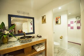 E-outfitting Pai Resort