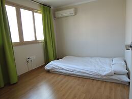 The Style Capsule Guesthouse - Hostel