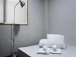 The Style Capsule Guesthouse - Hostel