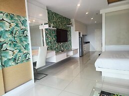 View Talay 6 Condominium by Honey