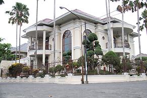 Ndalem Nugraheni