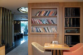 Sky Kamer Hotel