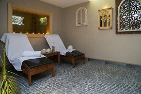 Sky Kamer Hotel