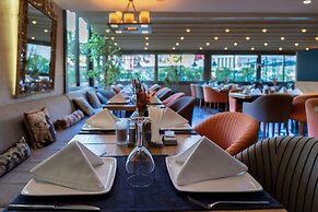 Sky Kamer Hotel