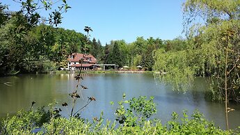 Waldhotel & Restaurant Zur Holzmühle