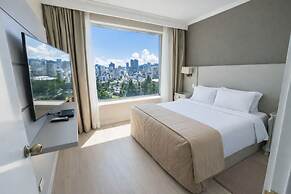 Torres de Suites by InAmazonas