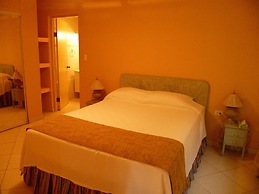 Le Chateau Ocean Villas