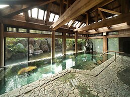 Yuraku Hotel
