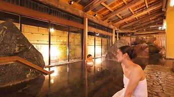 Yuraku Hotel