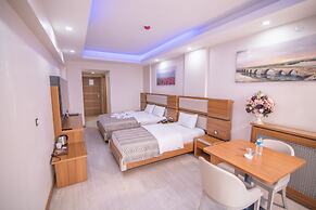 Mus Grand Hotel