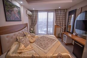 Mus Grand Hotel