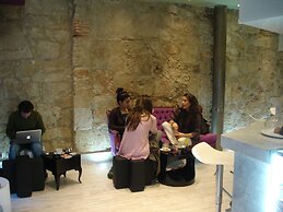 Revolutum Hostel