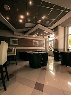 Hotel Macola