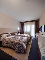 Hotel Macola