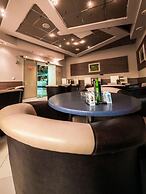 Hotel Macola