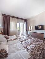Hotel Macola