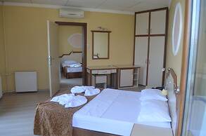 Ayvalik Palas Hotel