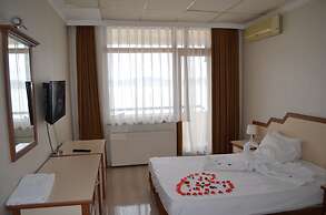 Ayvalik Palas Hotel