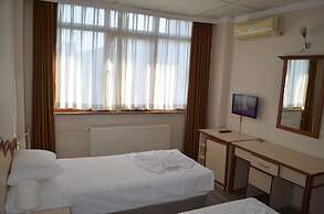 Ayvalik Palas Hotel