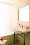 Semiramis Suites