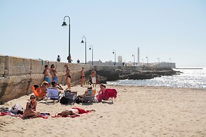 Cádiz INN Hostel