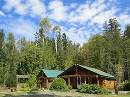 Cedar Haven Resort