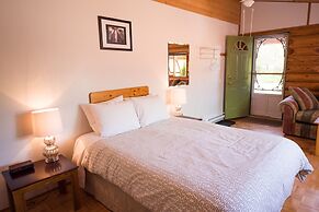 Cedar Haven Resort