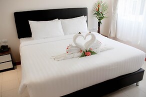Royal Lee Resort & Spa
