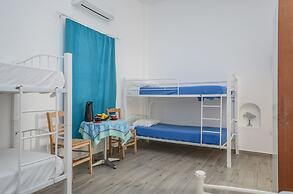 Depis Suites