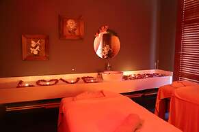 Meder Resort Hotel