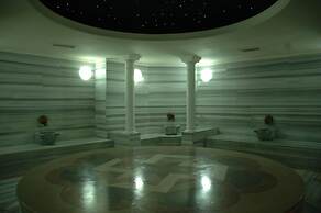 Meder Resort Hotel