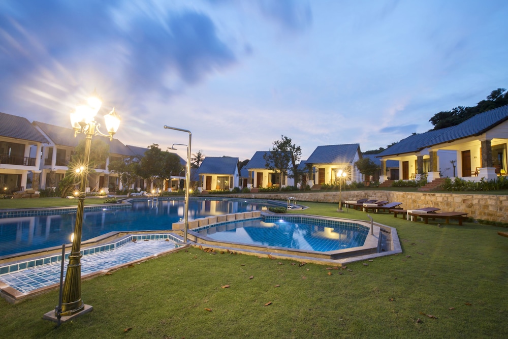 Santa Garden Resort
