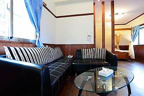 E Moh B&B