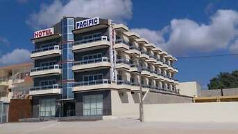 Hotel Pacific