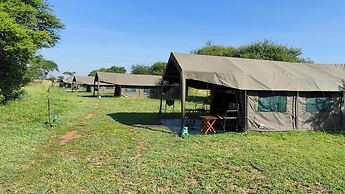 Kananga Special Tented Camp