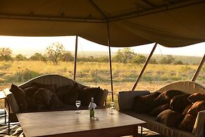 Kananga Special Tented Camp