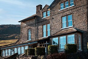 The Fell Hotel