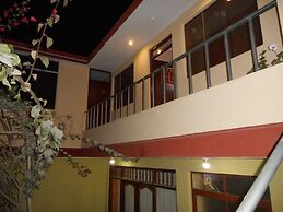 Hostal Geminis